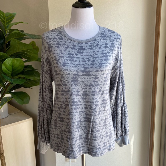 Lou & Grey Anthropologie Balloon Sleeve Striped Floral Pullover M - Picture 2 of 9